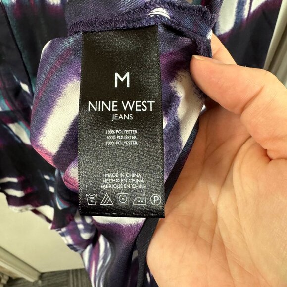 Nine West Abstract Plaid Tunic Top | Long Sleeve V-Neck with Stud Detail | Sz M - Picture 8 of 9